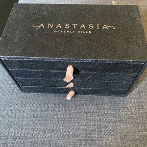 ABH Drawer with Five Palettes